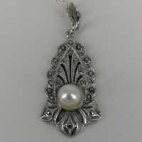 Zauberhafter Art Deco Anhänger in Silber mit Perle und Markasiten