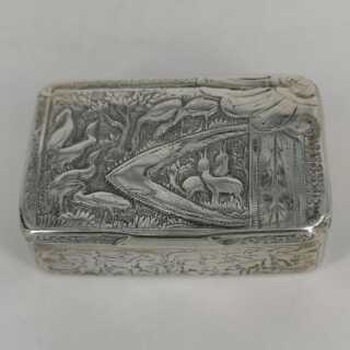 Russisches Silber - Anodazumal Antikschmuck: Antike Schnupftabakdose in Silber mit Jagdszenen