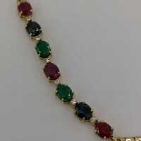 Massives Damen Armband in Gold mit Rubinen, Saphiren, Smaragden und Diamanten