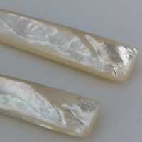 Set antike Kaviar Messer in Perlmutt mit gebuckelter Klinge