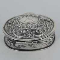 Ovale Jugendstil Pillen Dose aus massivem Silber um 1900