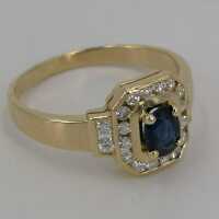 Prächtiger Saphir Ring mit Diamanten aus den 1980er Jahren