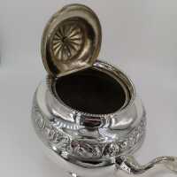 Seltene Biedermeier Teekanne in Silber um 1820