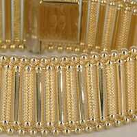 Prächtiges breites Stäbchen Armband in Gold aus Italien 1960er Jahre