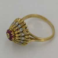 Vintage Damenring in Gold mit Rubinen und Diamanten