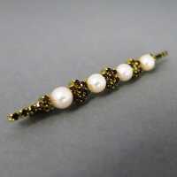 Antikschmuck für Damen - Annodazumal Antikschmuck: Vintage Brosche in Gold mit Perlen und Granatsteinen