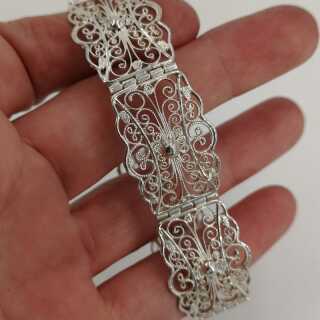 Antikschmuck für Damen - Annodazumal Antikschmuck: Elegantes Friesenschmuck Armband aus Silber kaufen