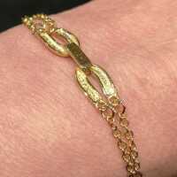 Antikschmuck für Damen - Annodazumal Antikschmuck: Vintage Hufeisen Glücksbringer Armband in Gold kaufen