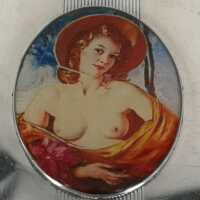 Art Deco Zigarettenetui aus Silber mit erotischem Motiv