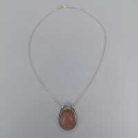 Elegant vintage pendant with rose quartz and snake chain