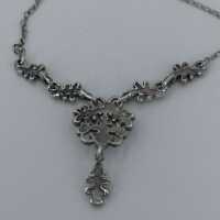 Vintage traditional costume necklace in silver with oak leaf design