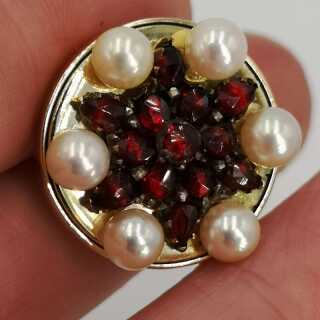 Antikschmuck - Annodazumal Antikschmuck: Vintage Knopfloch Brosche in Gold mit Granat und Perlen kaufen 