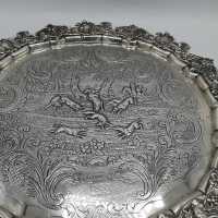 Beeindruckender großer antiker Silbersalver als Hauptgewinn 1837