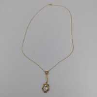 Victorian negligee necklace in gold around 1880