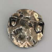 Jugendstilbrosche aus 800er Silber mit hübschem Relief Design
