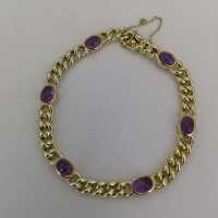 Elegant vintage ladies bracelet made from a curb chain with amethysts