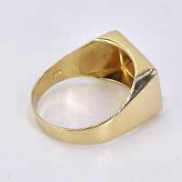 Vintage mens signet ring in 585 gold with a diamond
