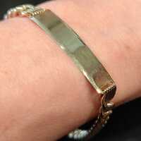 Vintage Schmuck in Gold - Annodazumal Antikschmuck: Exklusives Herren Panzerarmband mit Gravurplatte aus 333er Gold kaufen