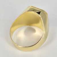 Magnificent mens signet ring in 585 yellow gold with onyx