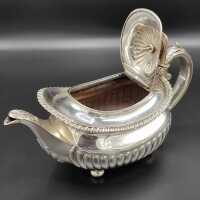 Dreiteiliges Teeset in Sterling Silber im Queen-Anne-Stil aus 1892