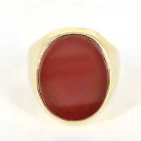 Antique signet ring in 333 gold with a carnelian