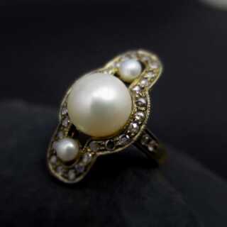 Art Deco Goldring mit Diamanten und Perlen