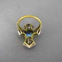 Kreuzförmiger Tolosaner Ring in Gold mit Aquamarin und Diamanten
