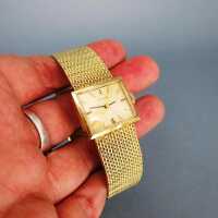Dezente und sehr elegante Damenuhr in Gold von Tissot sehr guter Zustand