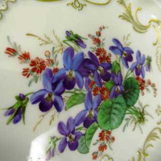 Small porcelain bowl with violet motif Meissen