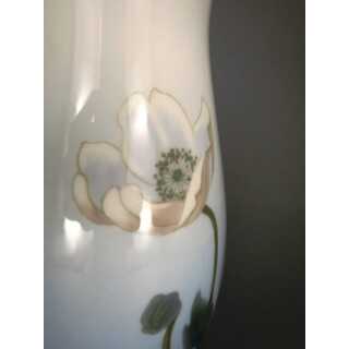 Porcelain vase with poppy Bing Gröndahl Copenhagen