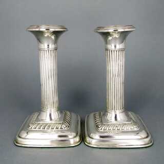 Säulenförmige Jugendstil Leuchter in Sterling Silber