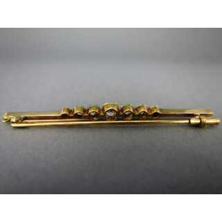 Art Nouveau bar brooch with diamonds in yellow gold and platinum