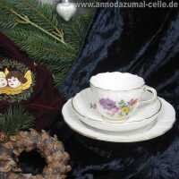 Antikes Porzellan - Annodazumal Antikschmuck: Vintage Meissen Gedeck mit Blumen Dekor kaufen