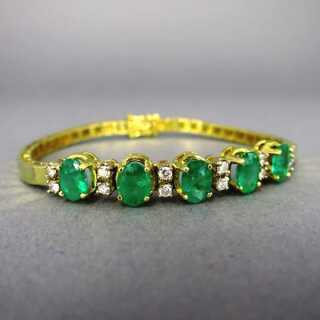 Prächtiges goldenes Damen Armband mit großen Smaragden und Brillanten