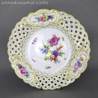 Porcelain plate flowers open worked Meissen