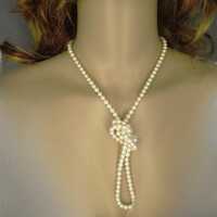 Perlenkette mit Verschluss in Weißgold