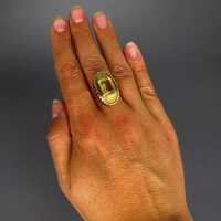 Außergewöhnlicher Goldring für Damen mit großem Citrin einzigartiges Design