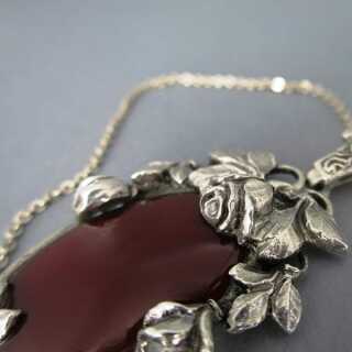 Silver floral pendant with huge carnelian cab an chain