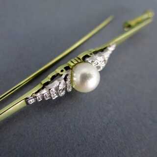 Beautiful Art Deco bar brooch with pearl and old cut diamonds men and women