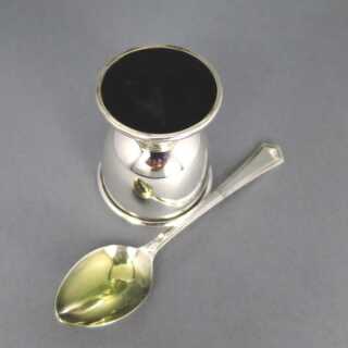 Egg cup and spoon in gold plated sterling silver