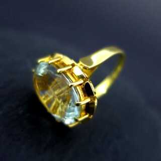 Prächtiger Damen Ring in Gold mit großem natürlichen ovalen Aquamarin