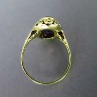 Einzigartiger Damen Ring mit durchbrochenem Design in Gold mit Amethyst