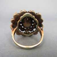 Prächtiger Ring mit Granatsteinen in silber und gold