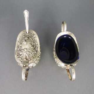 Antike Gewürzschalen in Silber und Kobaltglas