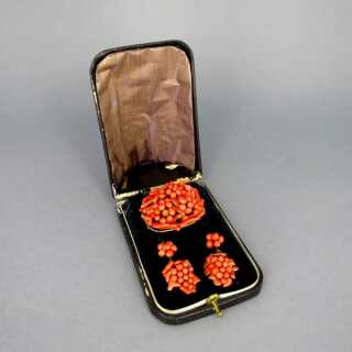 Rare antique victorian set parure mediterranean Sardegna corals in original box