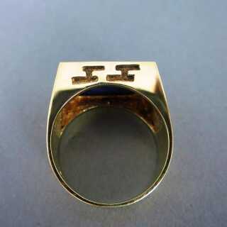 Prächtiger Art Deco Herren Siegel Ring mit Lapis Lazuli in Gold geometrisch