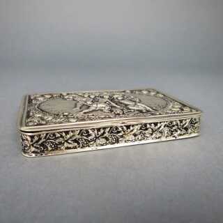 Rechteckige antike Dose in Silber mit Putten Bacchanten in Handarbeit 