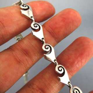 Schönes Silber Glieder Armband für Damen mit Spiralelementen Handarbeit 