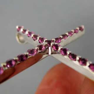 Delicate cross pendant in white gold filled with pink tourmaline and diamond