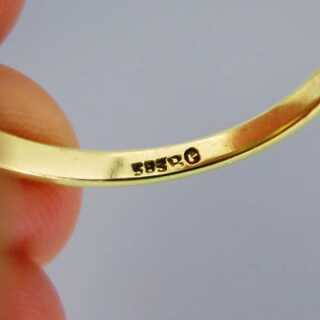 Eleganter Damen Ring in Gold mit drei großen Brillanten in Zargenfassungen